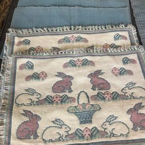 EASTER SET OF PLACEMATS FOR DINNING AND CELEBRATING THE HOLIDAYS